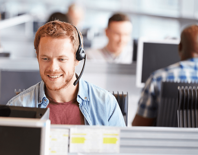 vControl® Hosted PBX customer care centre answers VoIP White Label Provider calls in 60 seconds or less